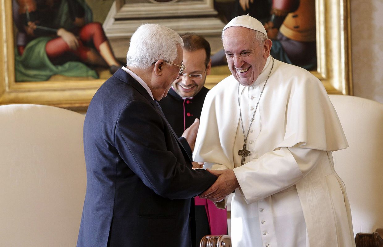 L’ambassade de Palestine inaugurée au Vatican, après une rencontre entre Abbas et le pape François 55089b6a7abfe9f1c314f300c63948b2-1484396237